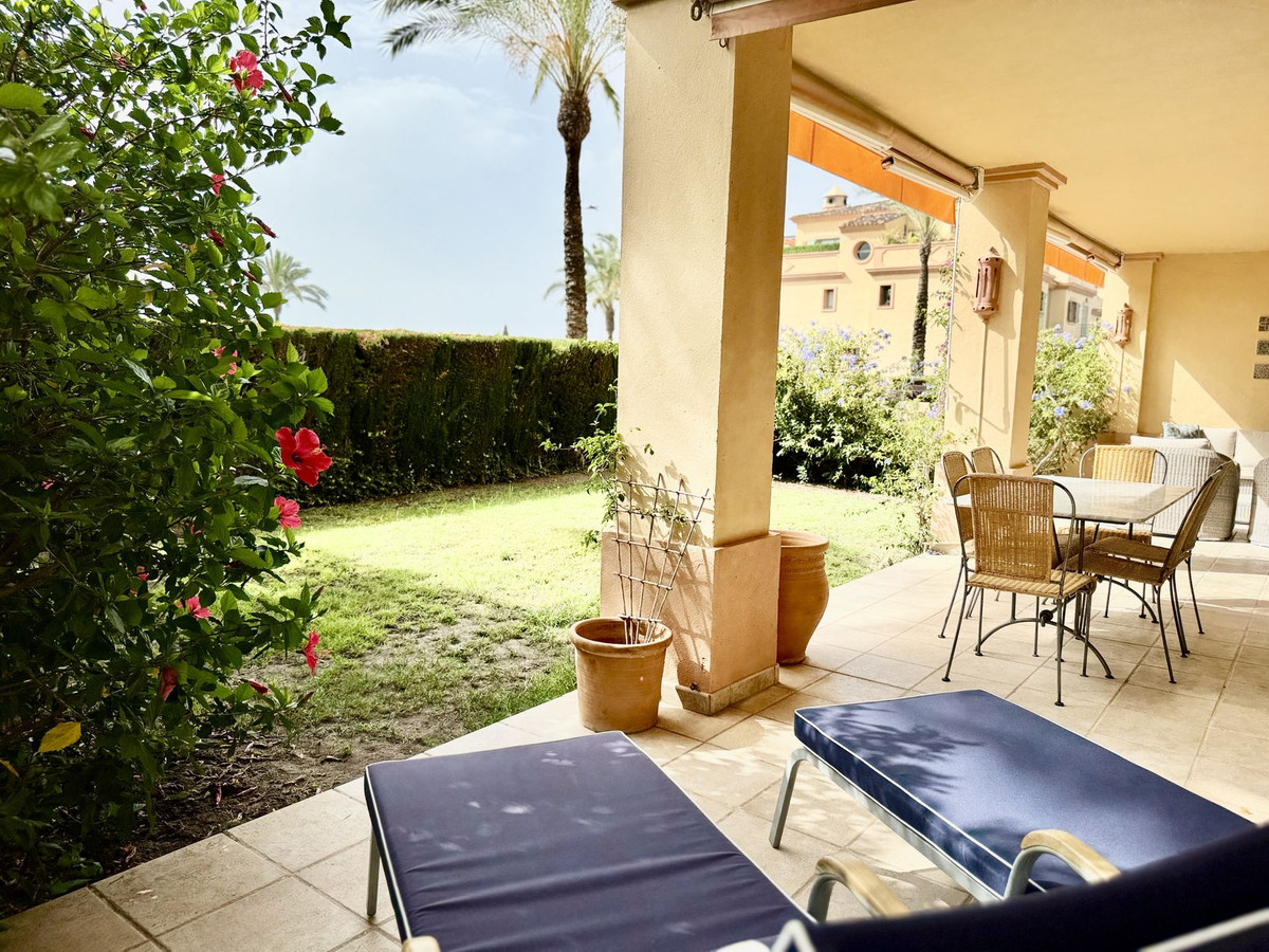 3 bedroom Apartments for sale in Los Flamingos – R5129824
