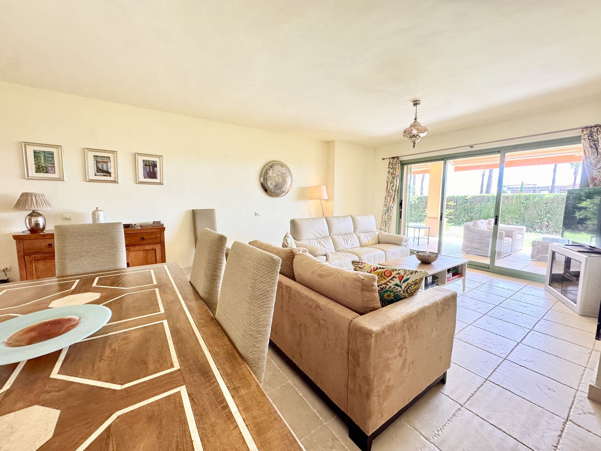 3 bedroom Apartments for sale in Los Flamingos – R5129824