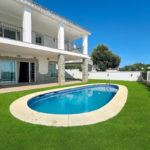 Pareados de 3 dormitorios en venta en La Mairena – R5142193