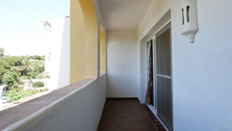 2 bedroom Apartments for sale in Cabopino – R5142796