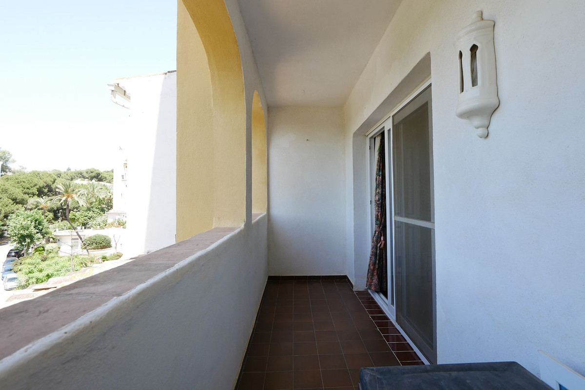 Apartamentos de 2 dormitorios en venta en Cabopino – R5142796