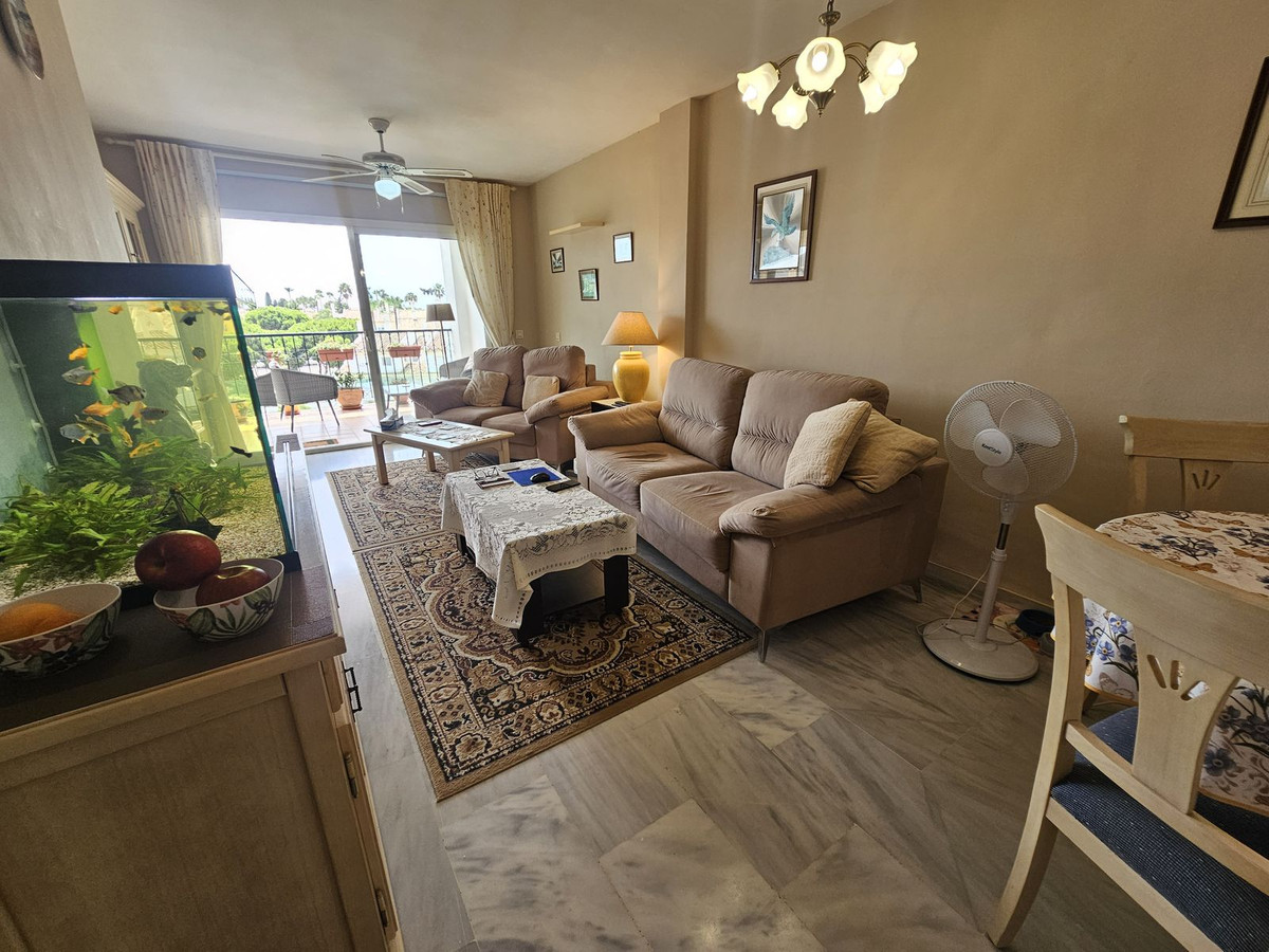 2 bedroom Apartments for sale in Calahonda – R5129569