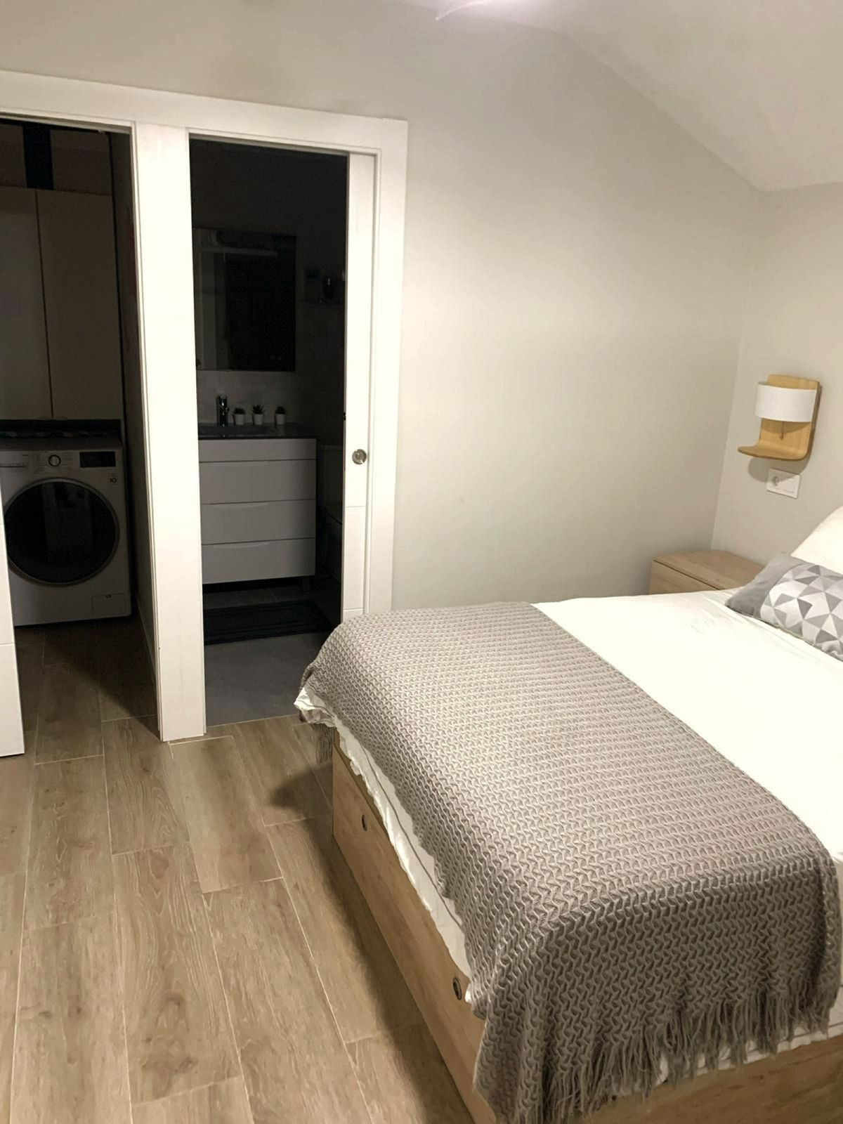 1 bedroom Apartments for sale in Marbella – R5135293