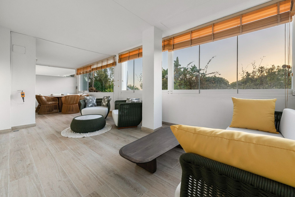 3 bedroom Apartments for sale in Milla de Oro – R5124316
