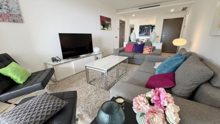 Apartamentos de 3 dormitorios en venta en Elviria – R5032174 en 