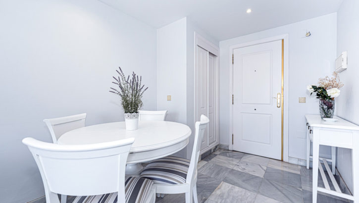 1 bedroom Apartments for sale in Marbella – R5133712 in 