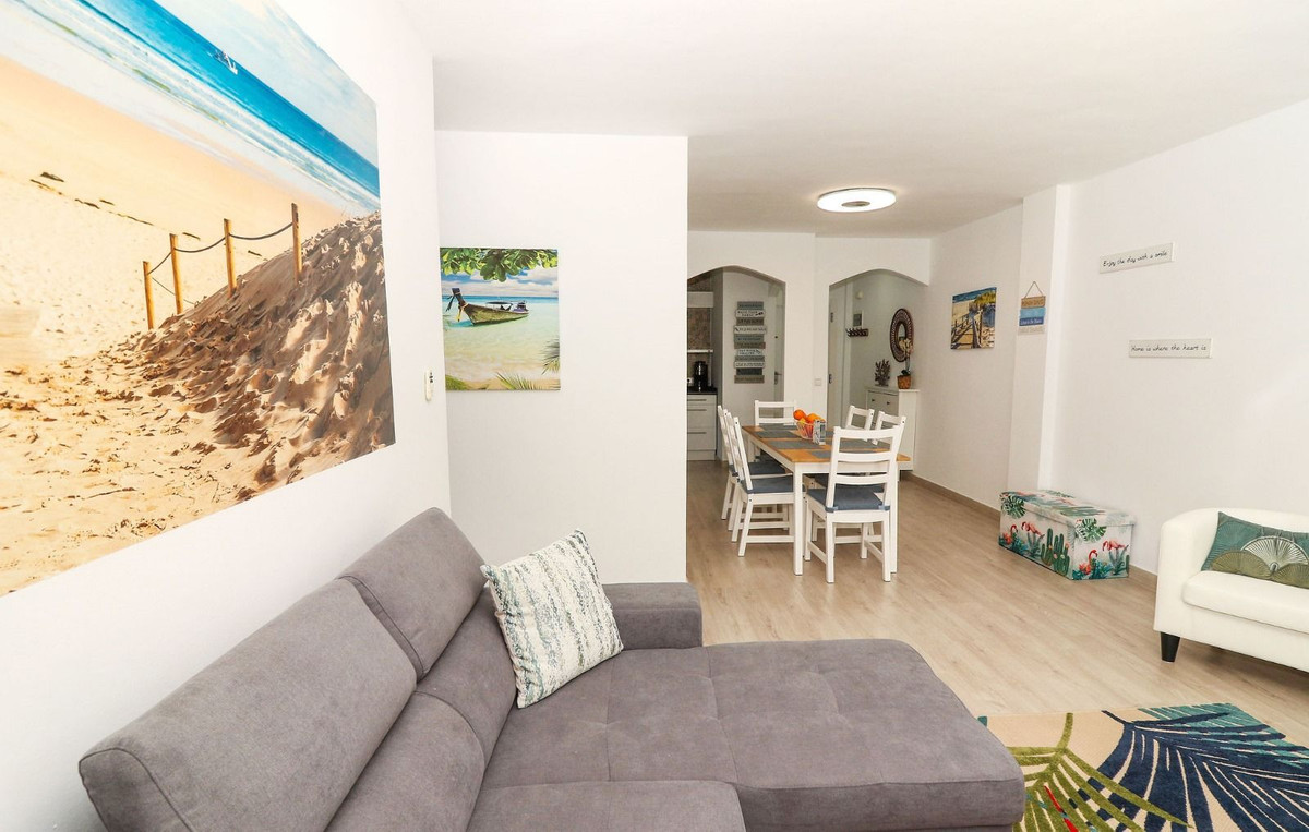 3 bedroom Apartments for sale in Calahonda – R5134420