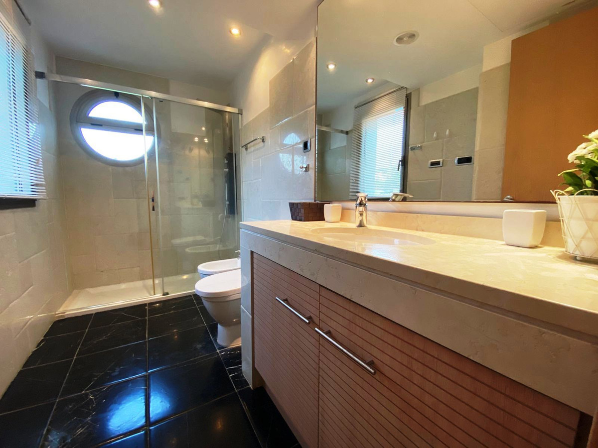 Apartamentos de 2 dormitorios en venta en Marbella – R5129605