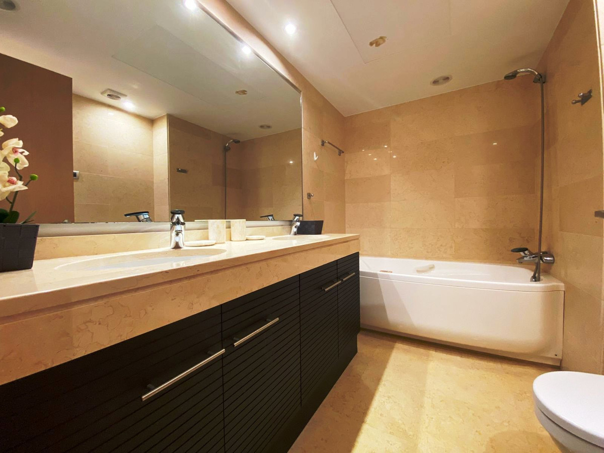 Apartamentos de 2 dormitorios en venta en Marbella – R5129605