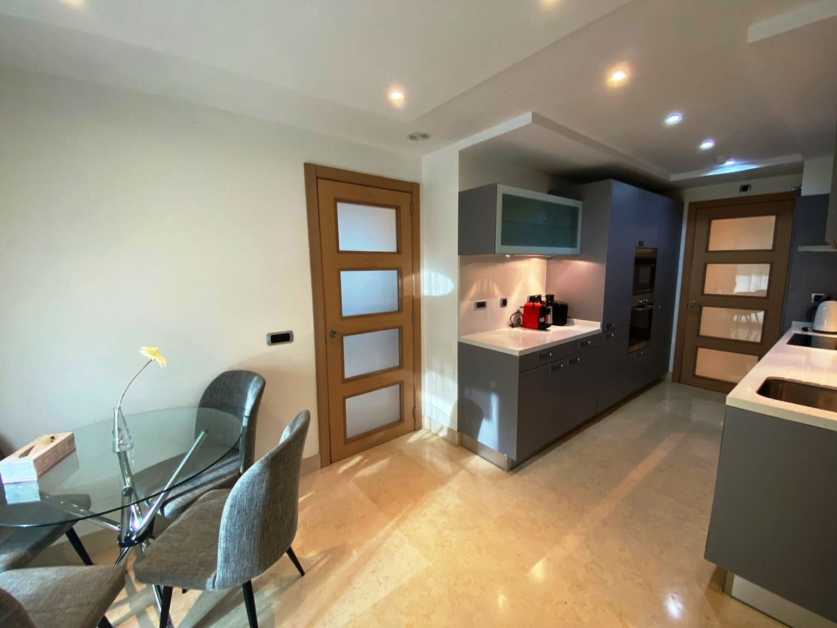 Apartamentos de 2 dormitorios en venta en Marbella – R5129605
