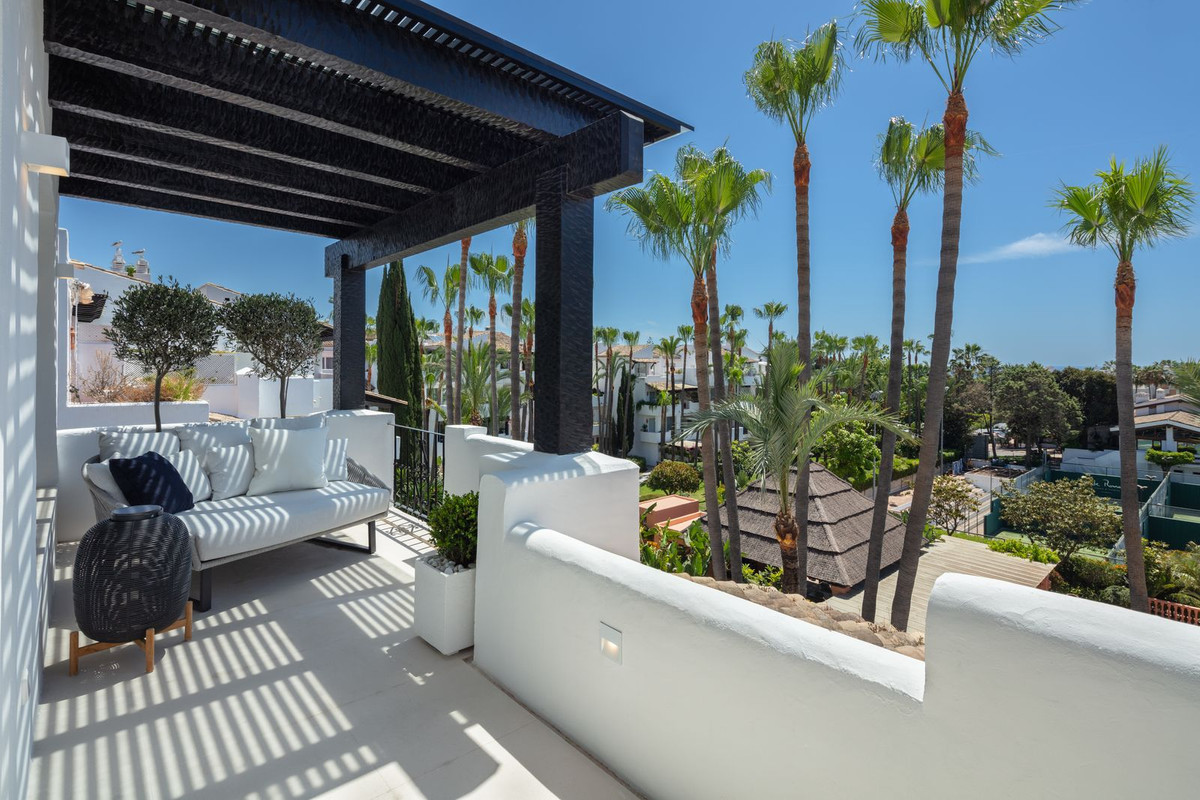 3 bedroom Apartments for sale in Milla de Oro – R4876321