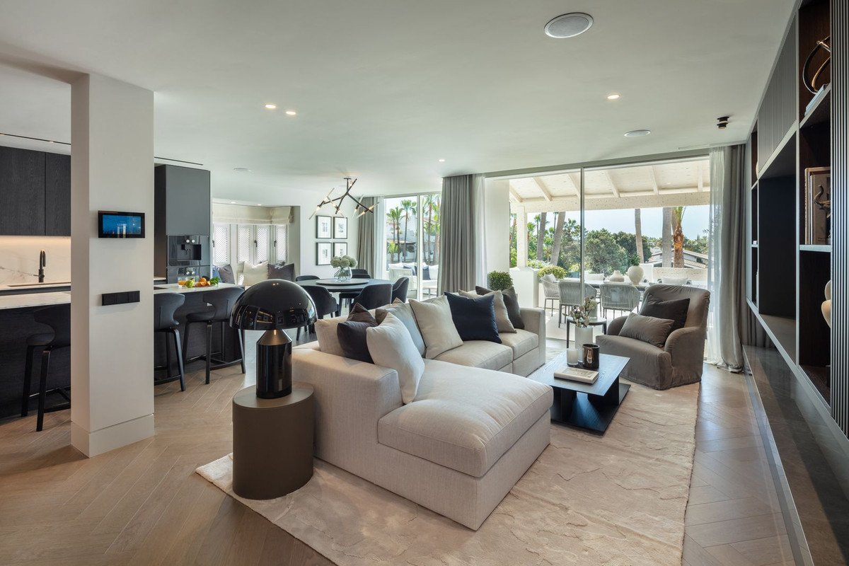 3 bedroom Apartments for sale in Milla de Oro – R4876321