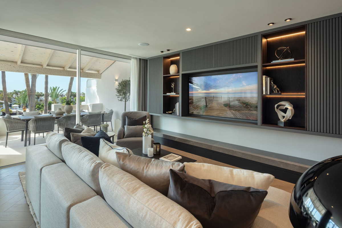 3 bedroom Apartments for sale in Milla de Oro – R4876321