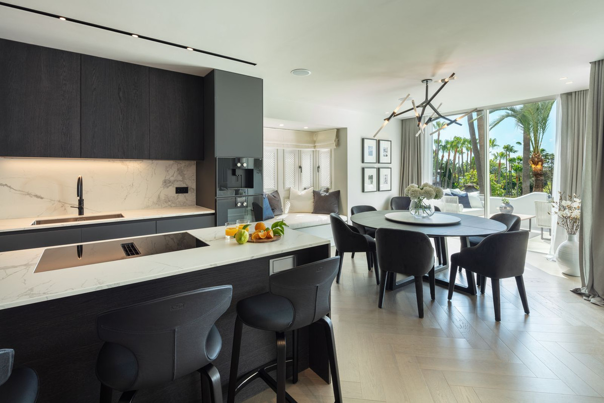 3 bedroom Apartments for sale in Milla de Oro – R4876321