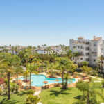 Aticos de 2 dormitorios en venta en Atalaya – R5117995