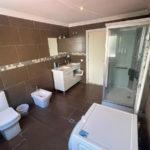 7 bedroom Villas for sale in Marbella – R5117905
