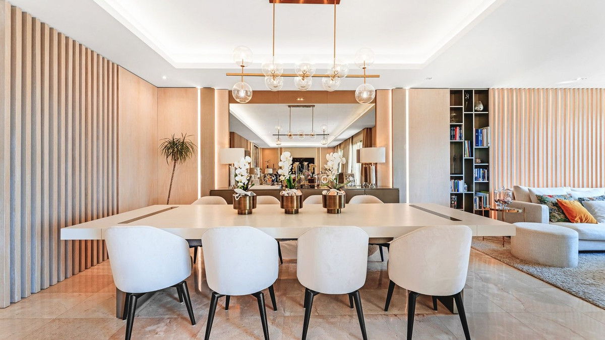 Apartamentos de 4 dormitorios en venta en  – R5140834
