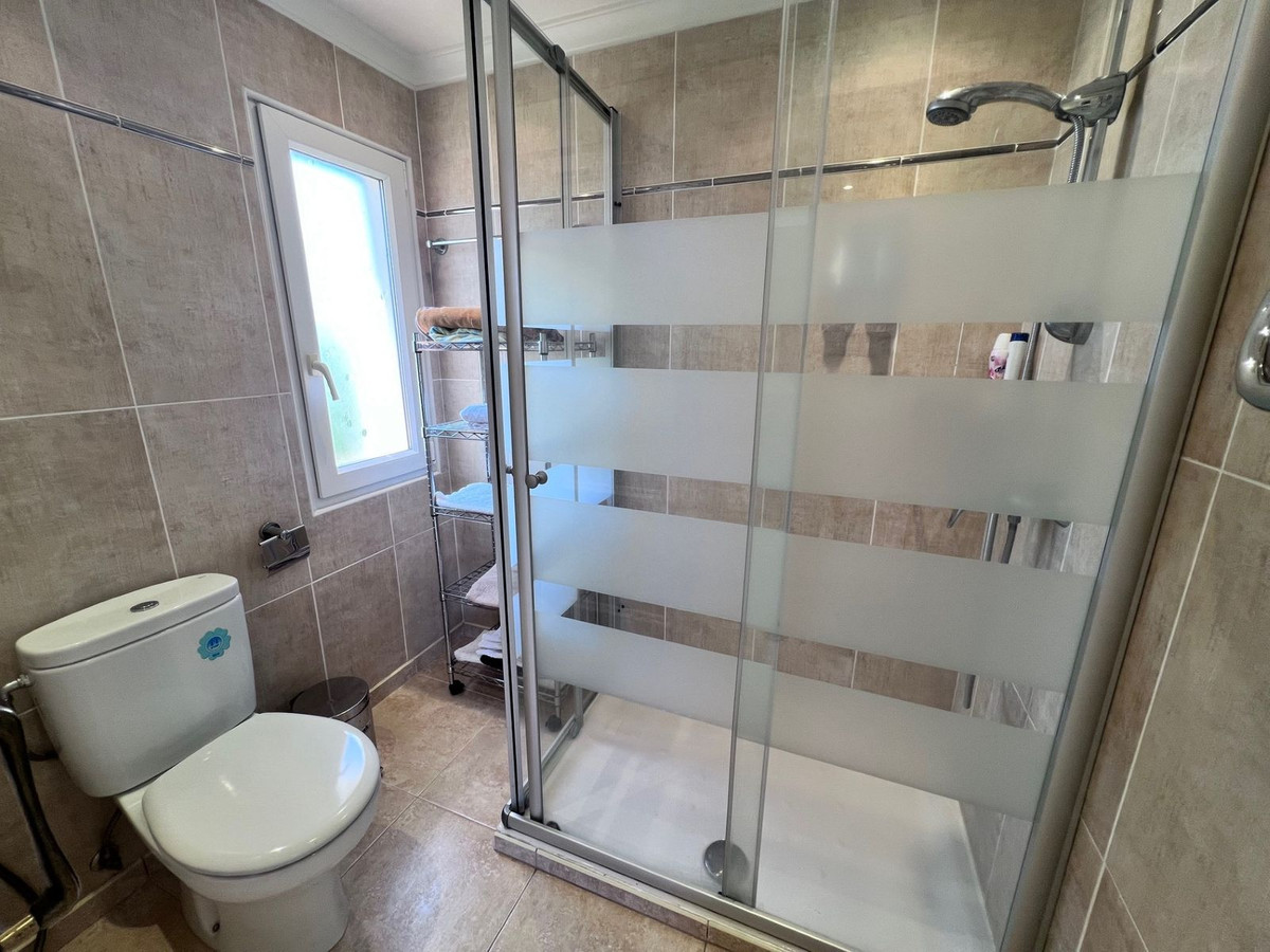 3 bedroom Townhouses for sale in Miraflores – R5129008