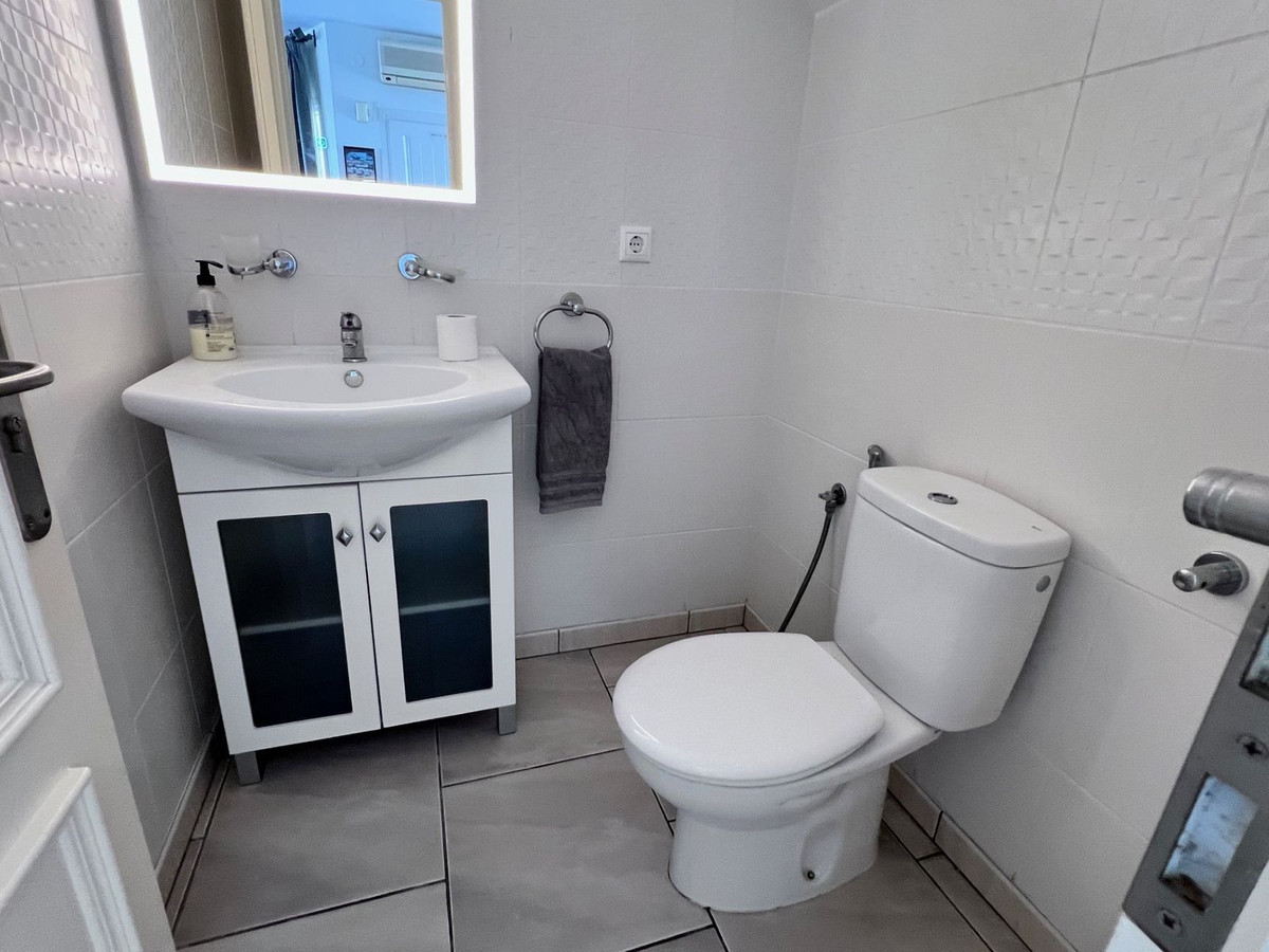 3 bedroom Townhouses for sale in Miraflores – R5129008