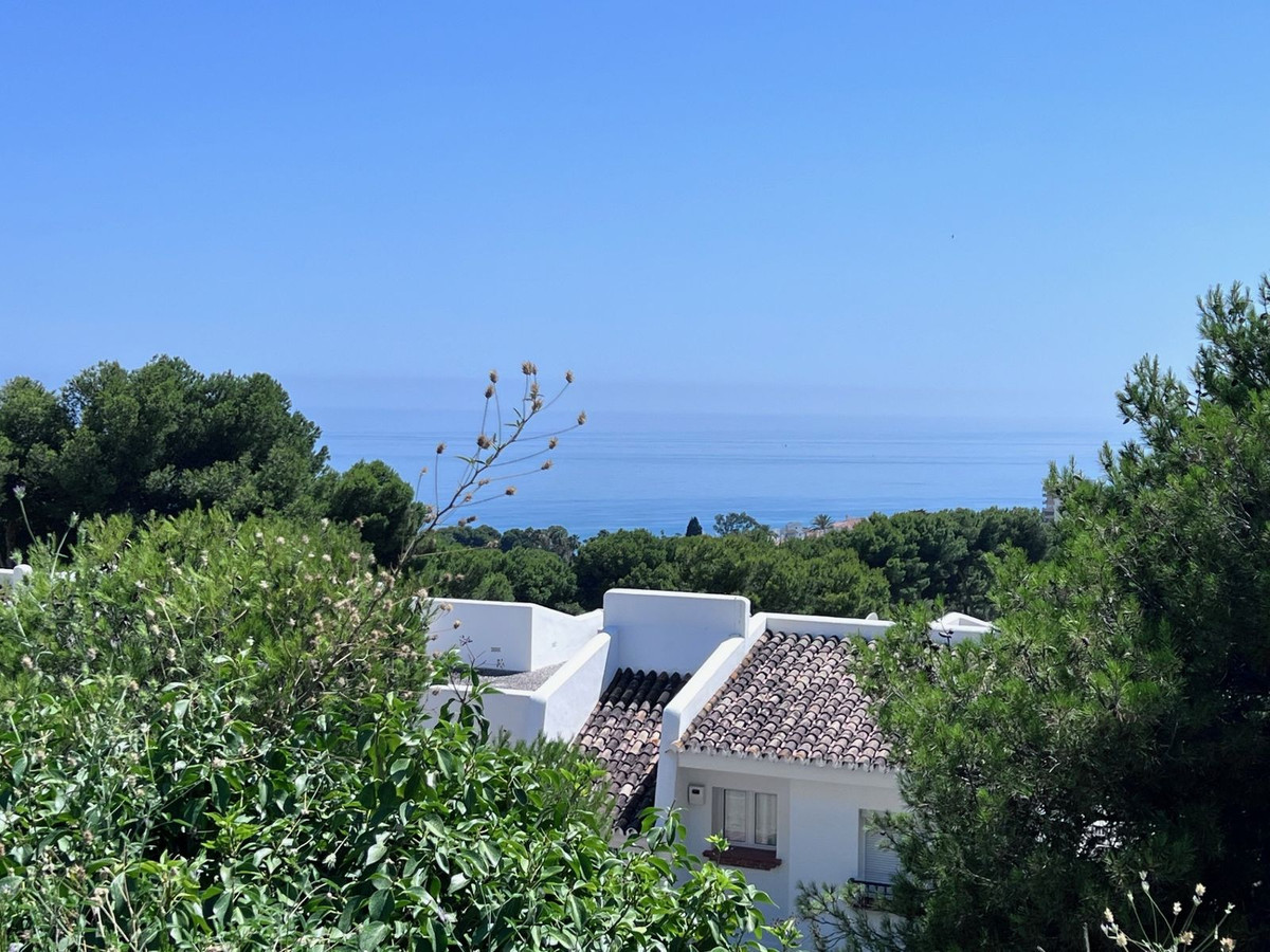 3 bedroom Townhouses for sale in Miraflores – R5129008