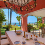 5 bedroom Villas for sale in Nueva Milla de Oro – R5145118