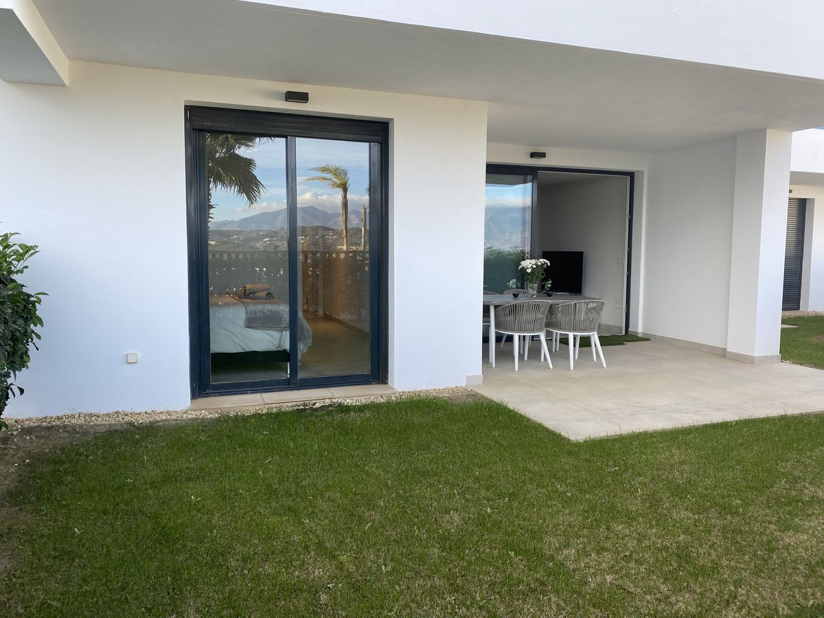 Apartamentos de 2 dormitorios en venta en La Cala de Mijas – R5143624