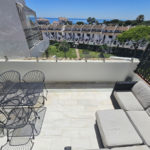 Apartamentos de 3 dormitorios en venta en Calahonda – R4913344