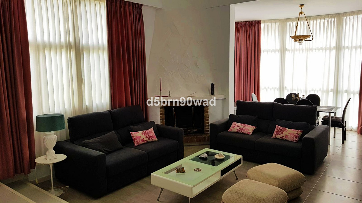 3 bedroom Villas for sale in Marbella – R5127163