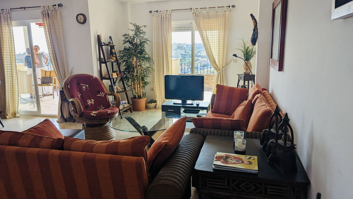 5 bedroom Apartments for sale in Riviera del Sol – R5131021