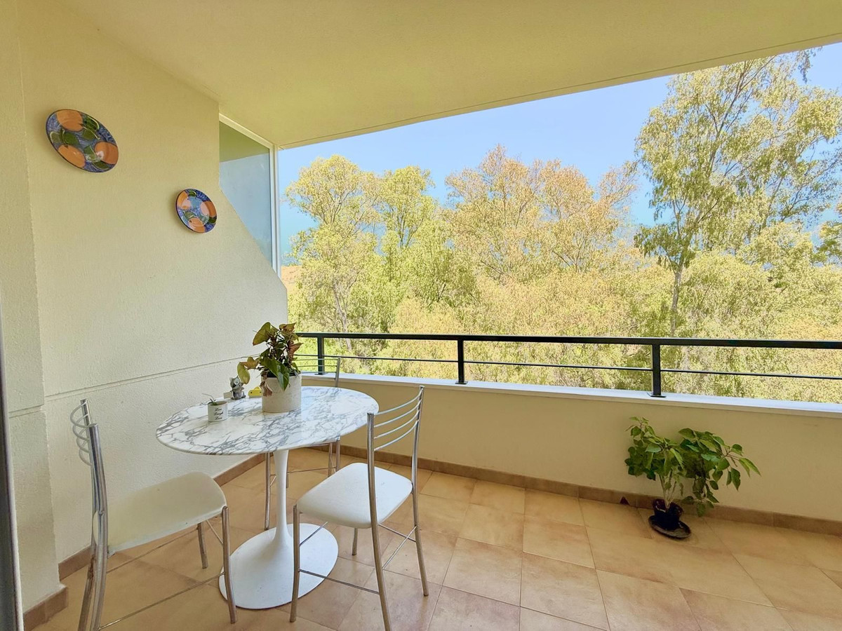 2 bedroom Apartments for sale in Calahonda – R5129059
