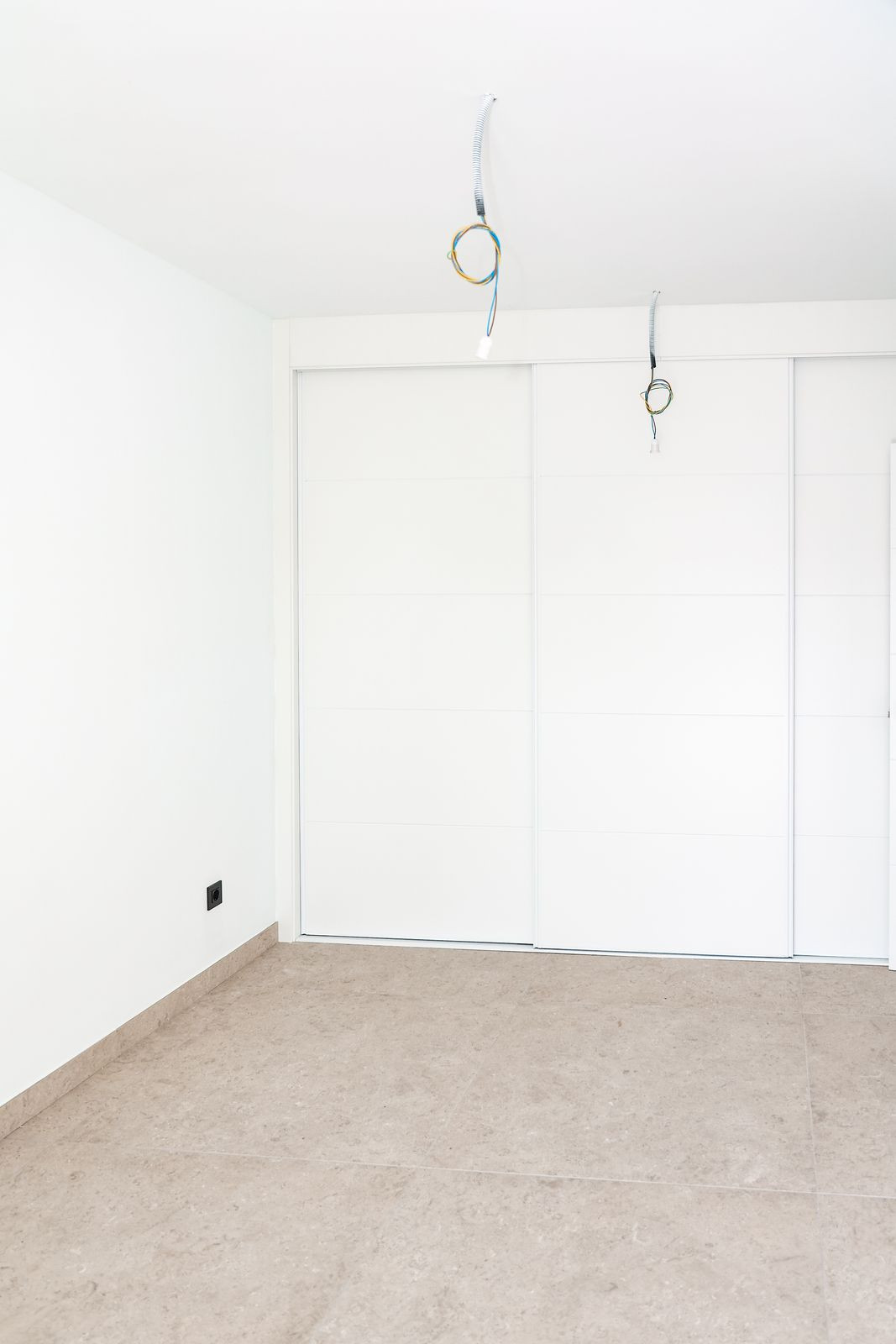 Apartamentos de 3 dormitorios en venta en Selwo – R5142994
