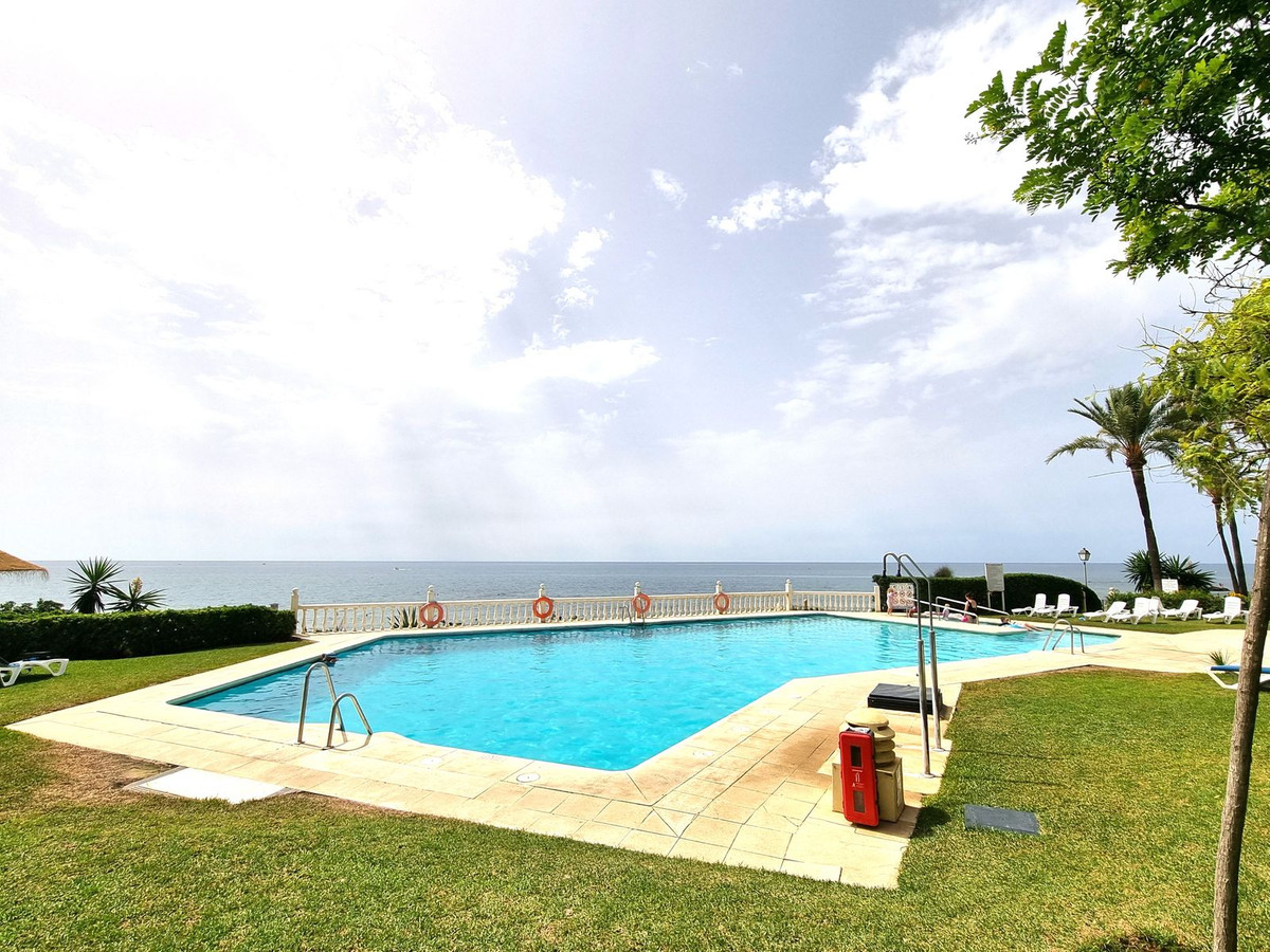Apartments for sale in Riviera del Sol – R5130931