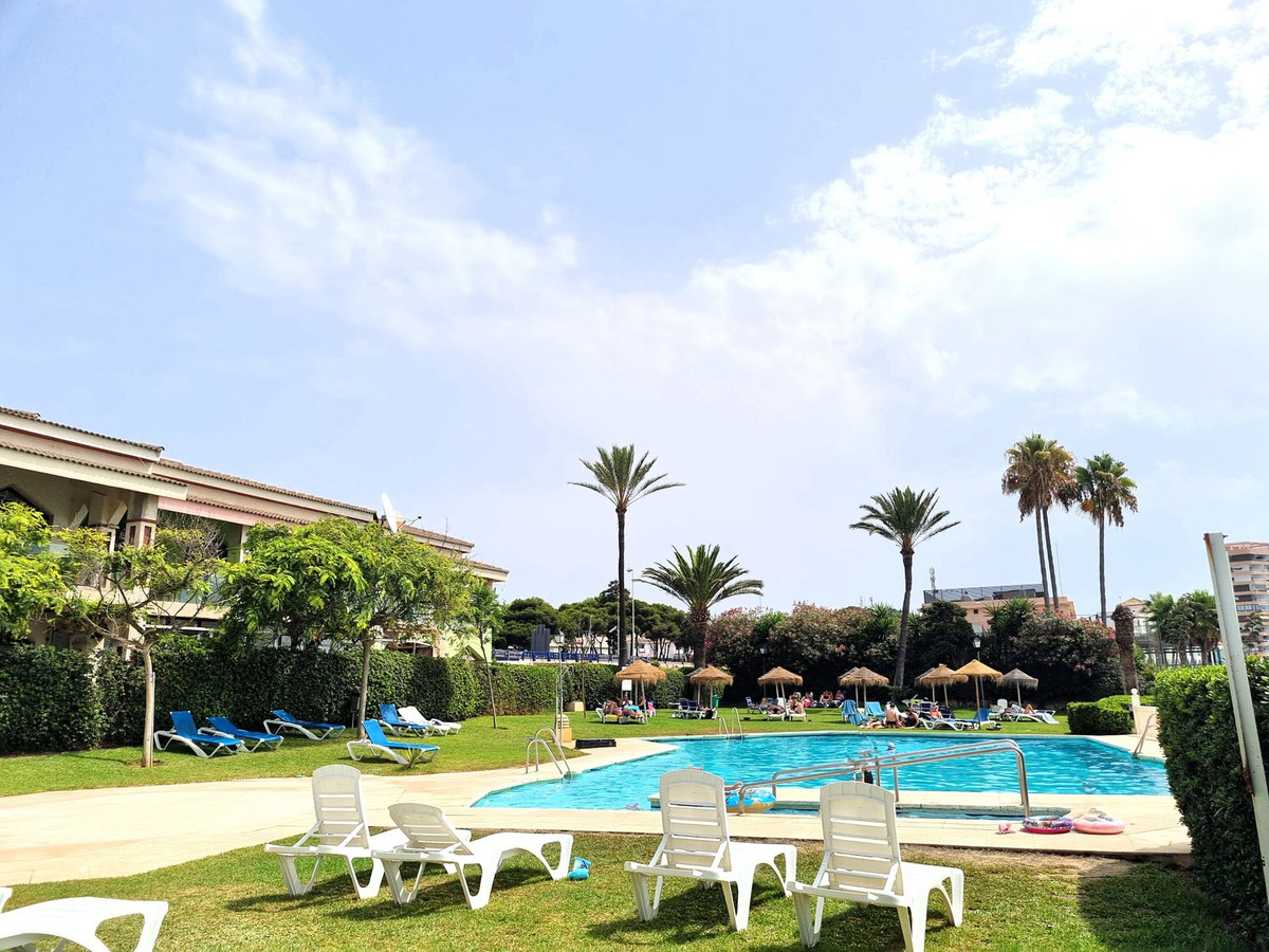 Apartments for sale in Riviera del Sol – R5130931