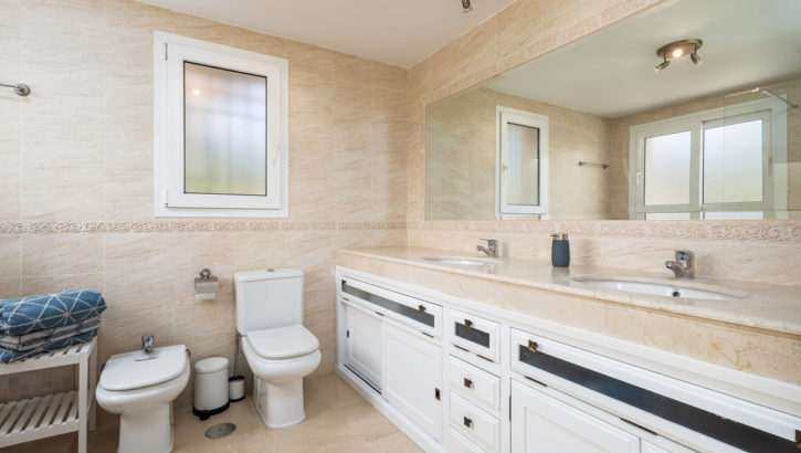 3 bedroom Townhouses for sale in Riviera del Sol – R5137855 in 