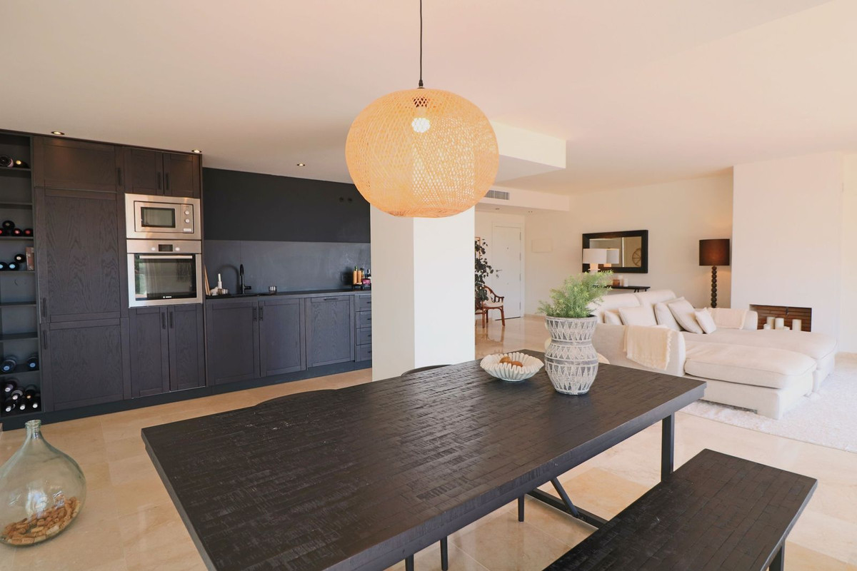 2 bedroom Penthouses for sale in La Mairena – R5130784