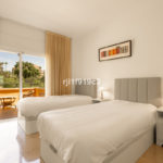 3 bedroom Apartments for sale in Elviria Hills – R5124259