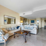 3 bedroom Apartments for sale in Elviria – R5131633