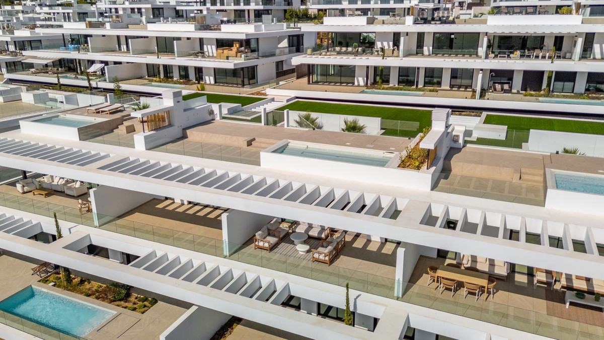 2 bedroom Apartments for sale in Marbella – R5133286
