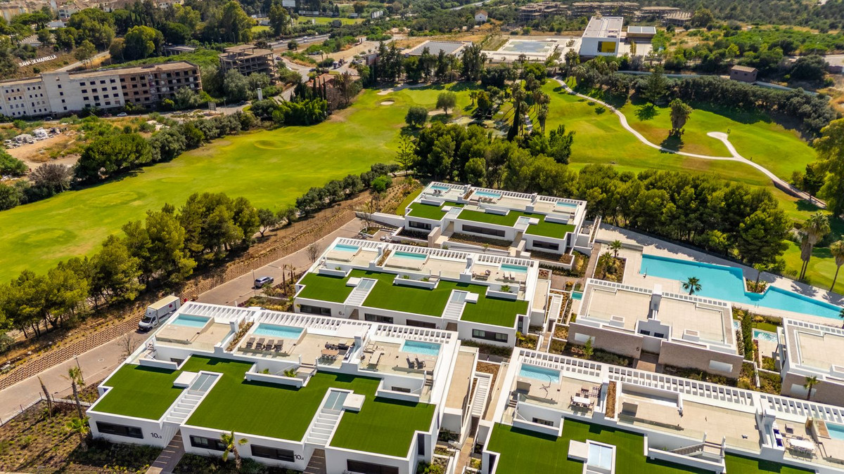 2 bedroom Apartments for sale in Marbella – R5133286