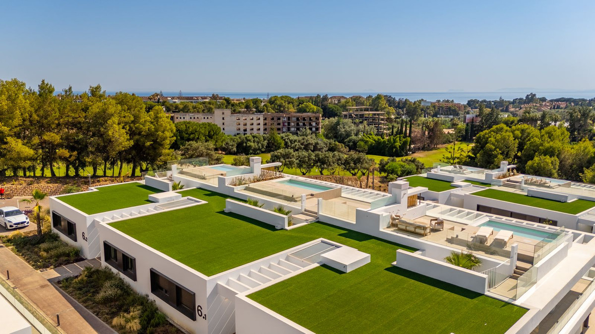 2 bedroom Apartments for sale in Marbella – R5133286
