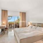 3 bedroom Apartments for sale in Elviria Hills – R5129218