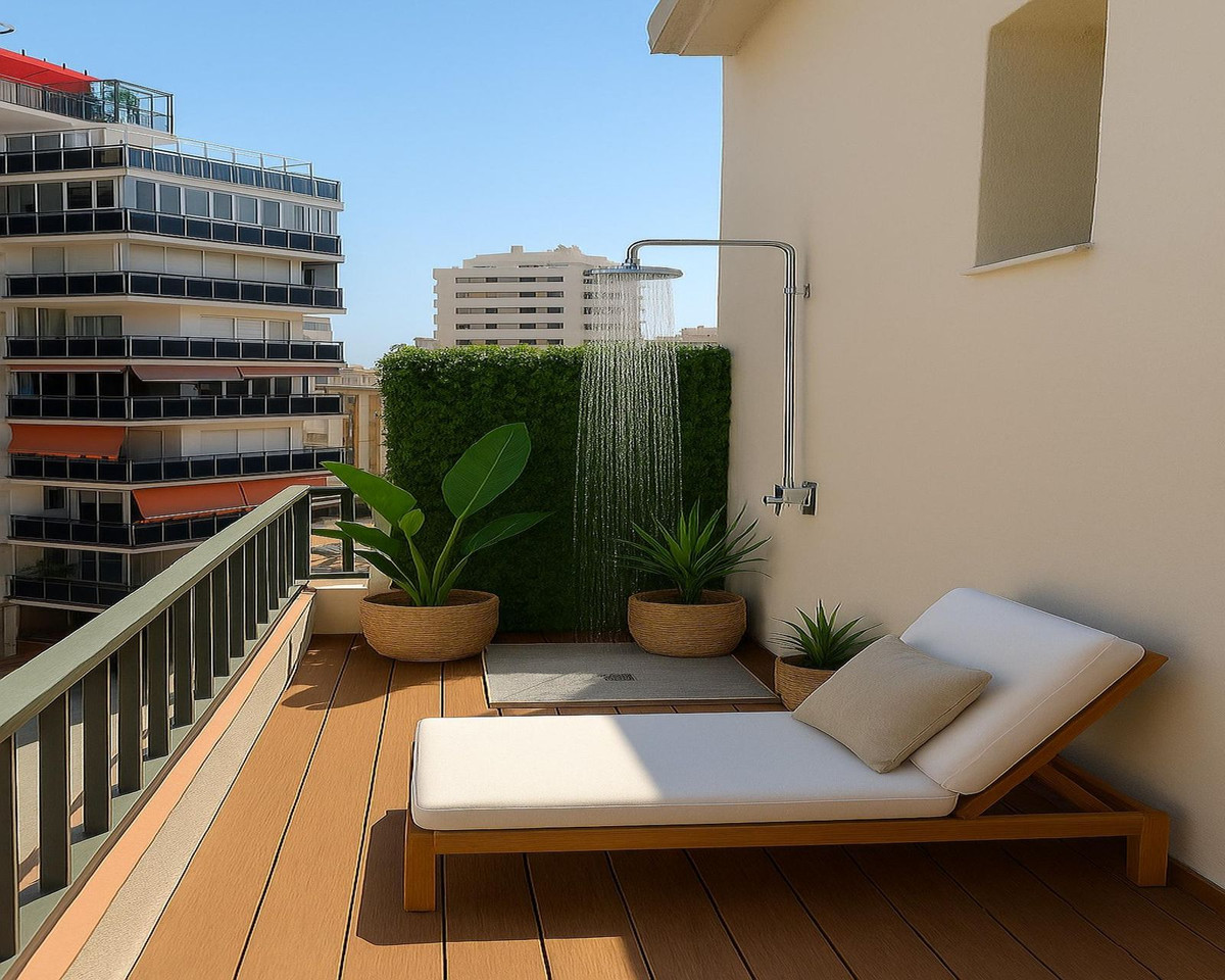 Aticos de 2 dormitorios en venta en Marbella – R5126014