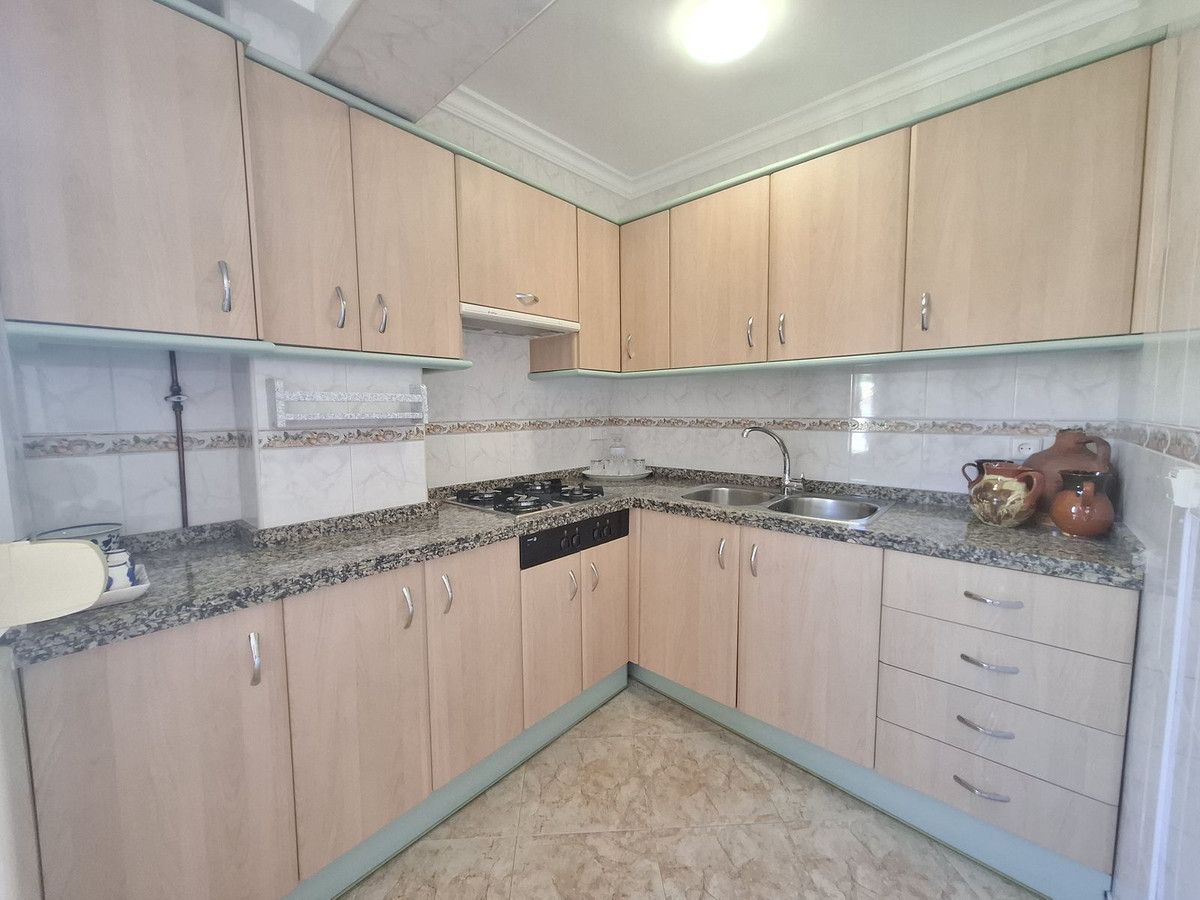 Aticos de 2 dormitorios en venta en Marbella – R5126014