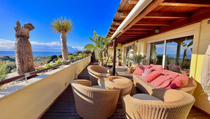 3 bedroom Apartments for sale in Sierra Blanca – R5143915 in 