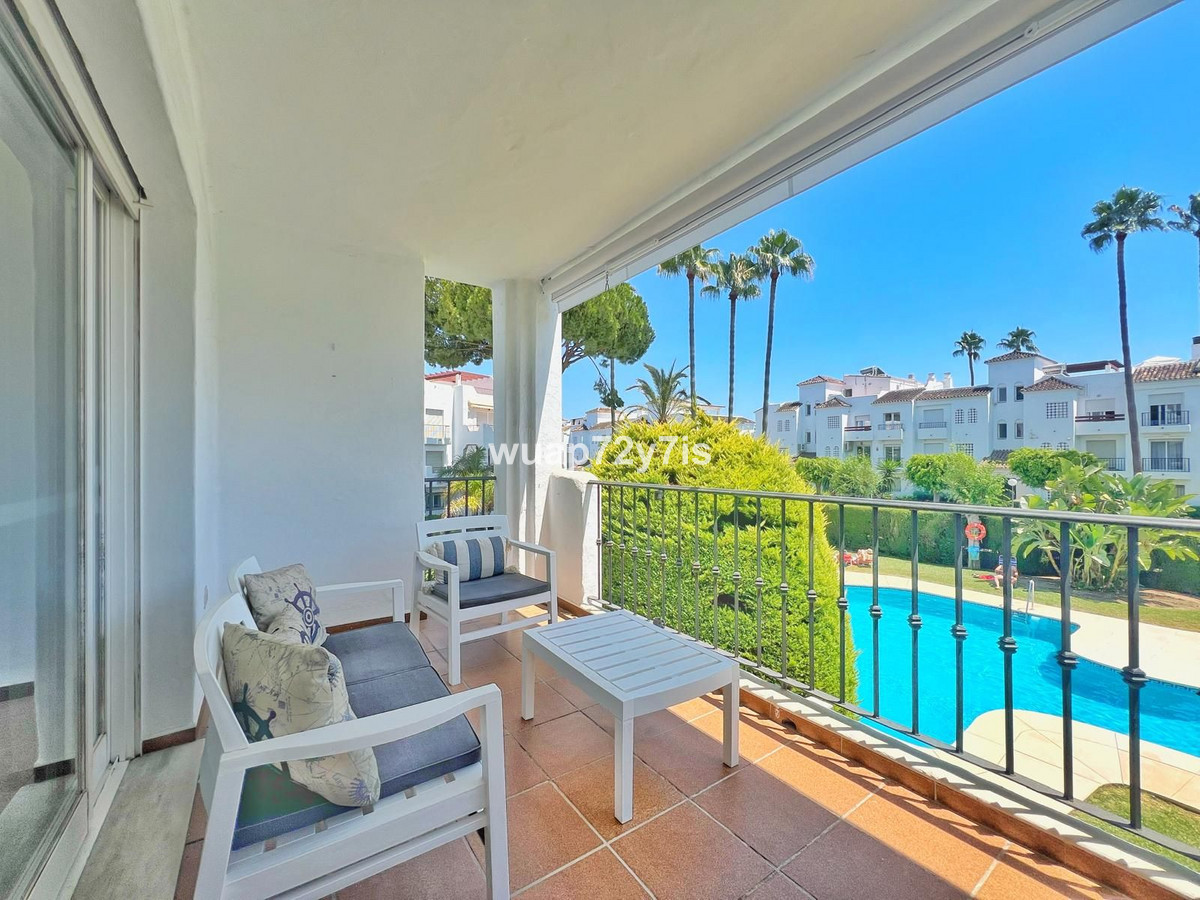 3 bedroom Apartments for sale in Atalaya – R5128831