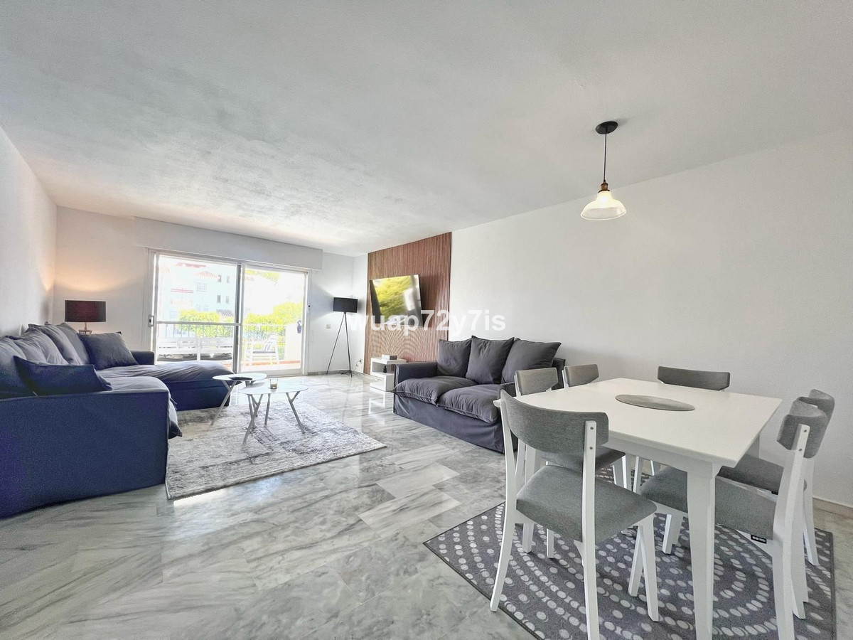 3 bedroom Apartments for sale in Atalaya – R5128831