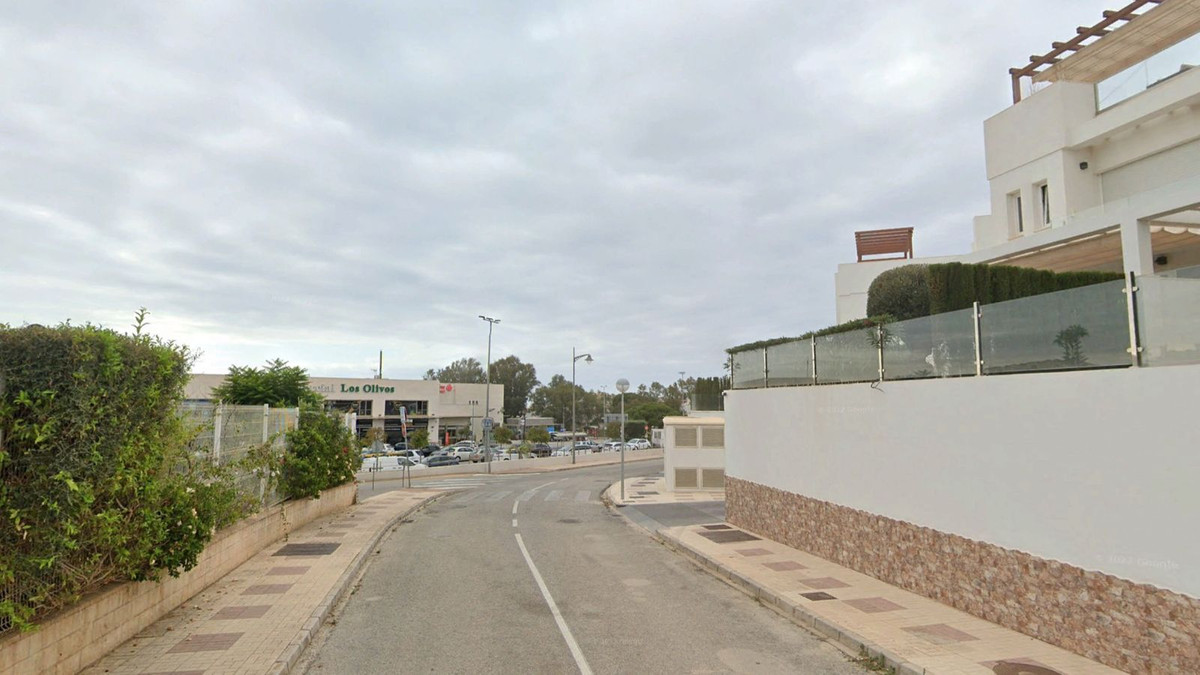 3 bedroom Townhouses for sale in Calahonda – R5051086