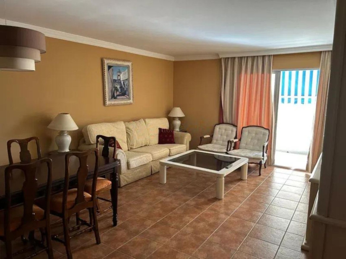 3 bedroom Apartments for sale in Marbella – R5135443