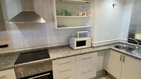 Apartamentos de 4 dormitorios en venta en Selwo – R5139637
