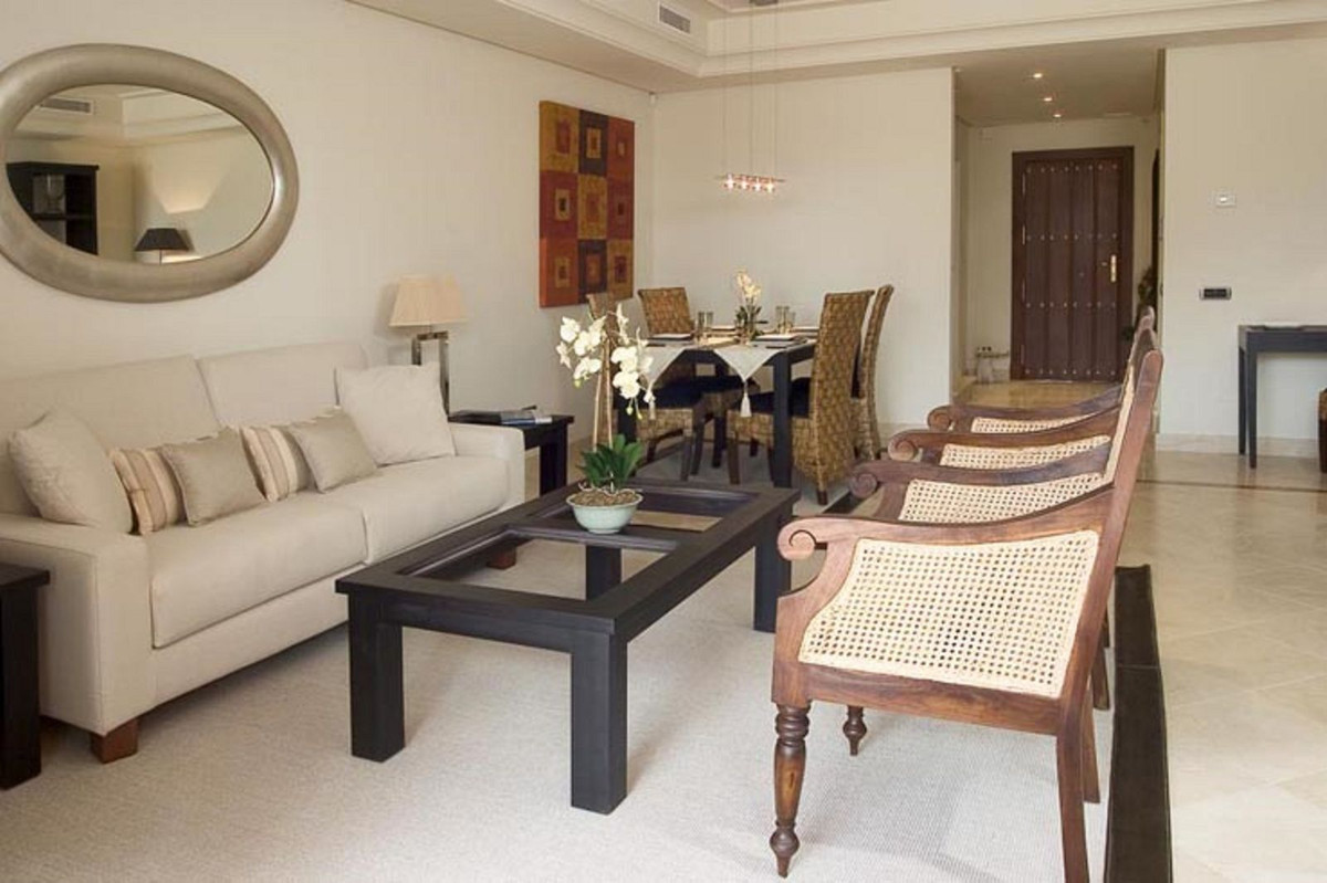Adosados de 4 dormitorios en venta en Milla de Oro – R5126059